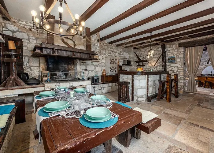 Casa Di Roccia Villa Marčana