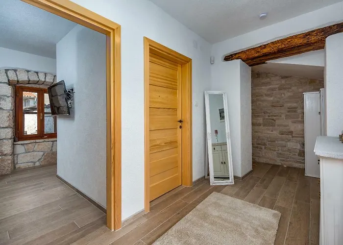 Vila Casa Di Roccia Marcana