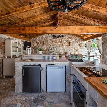 Βίλα Casa Di Roccia *